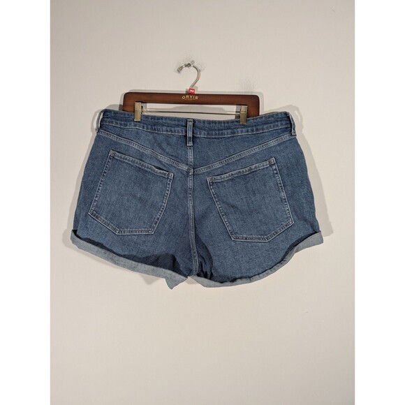 NWT Old Navy Shorts Women Plus 20 Blue Medium Wash High Rise Secret Pockets - Picture 2 of 9
